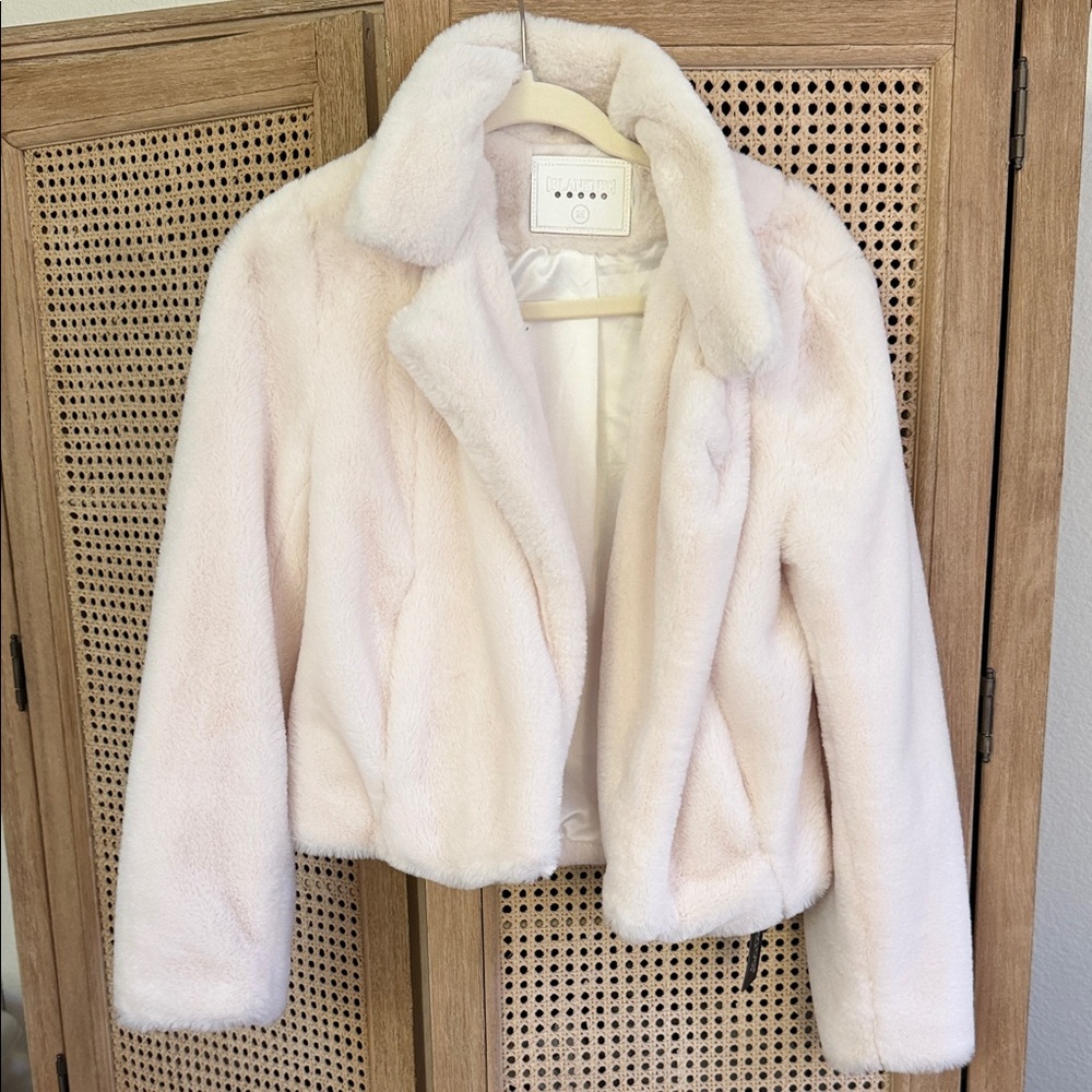 Cream/White Faux Fur Jacket - Blank NYC